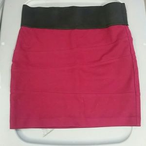 Maroon color skirt